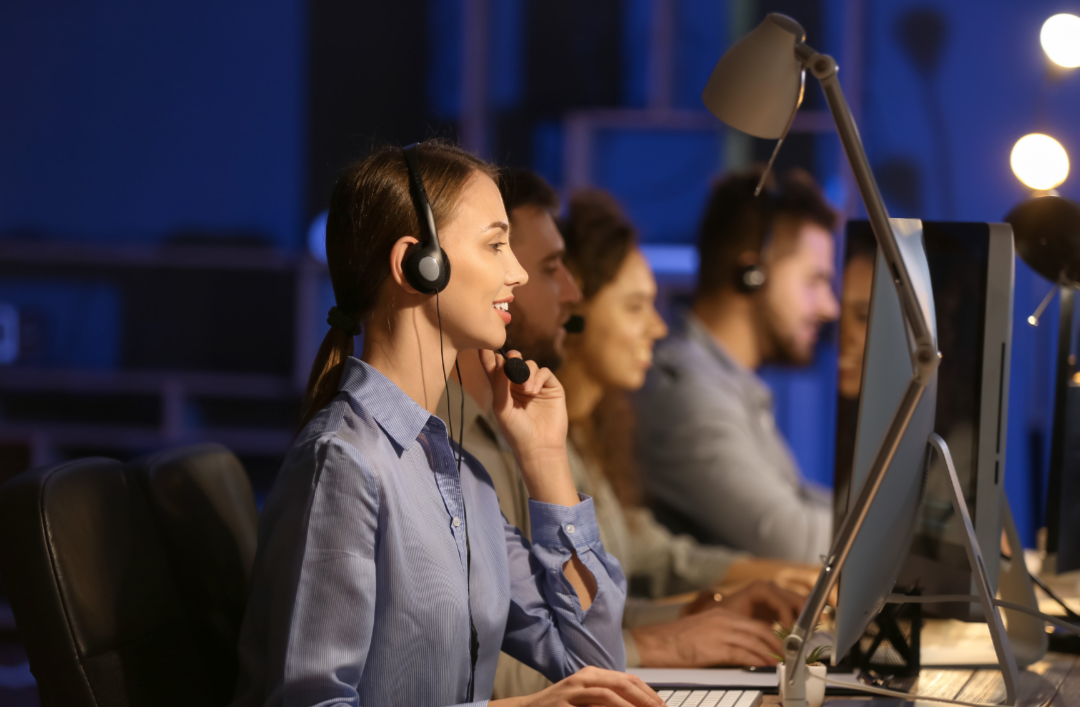 Call Center Specialist fielding calls